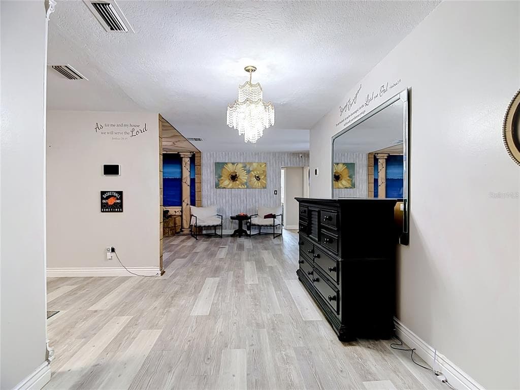 331 BAY STREET photo 10