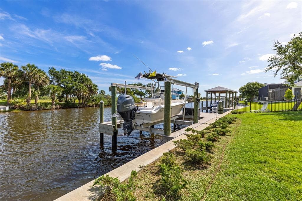 121 SEASIDE POINT photo 24