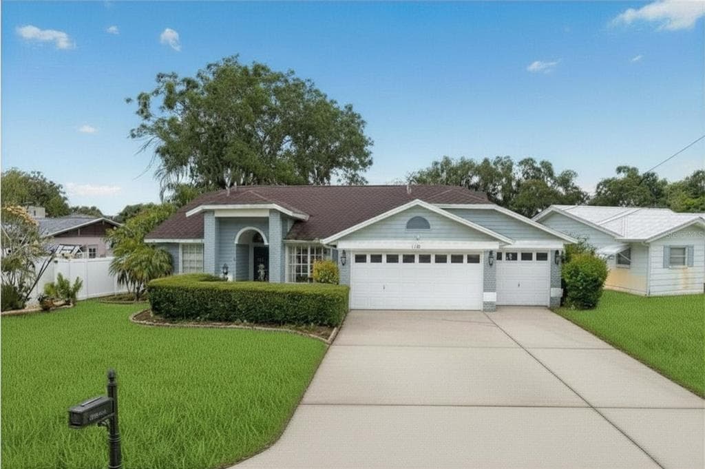 16 CITRUS DRIVE photo 1