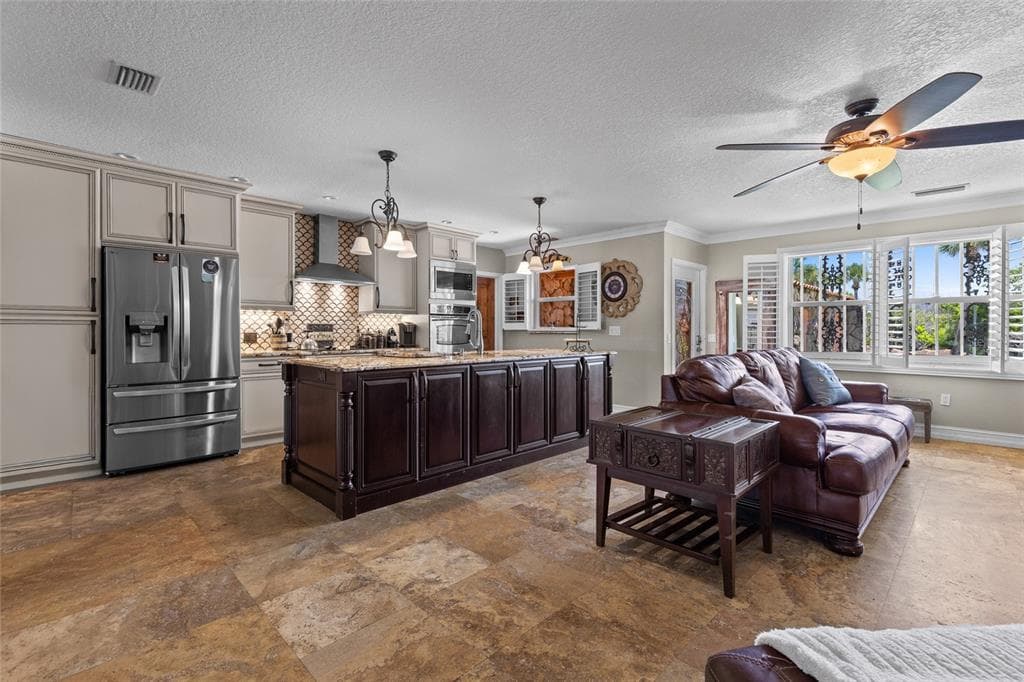2 RICHMOND DRIVE photo 25