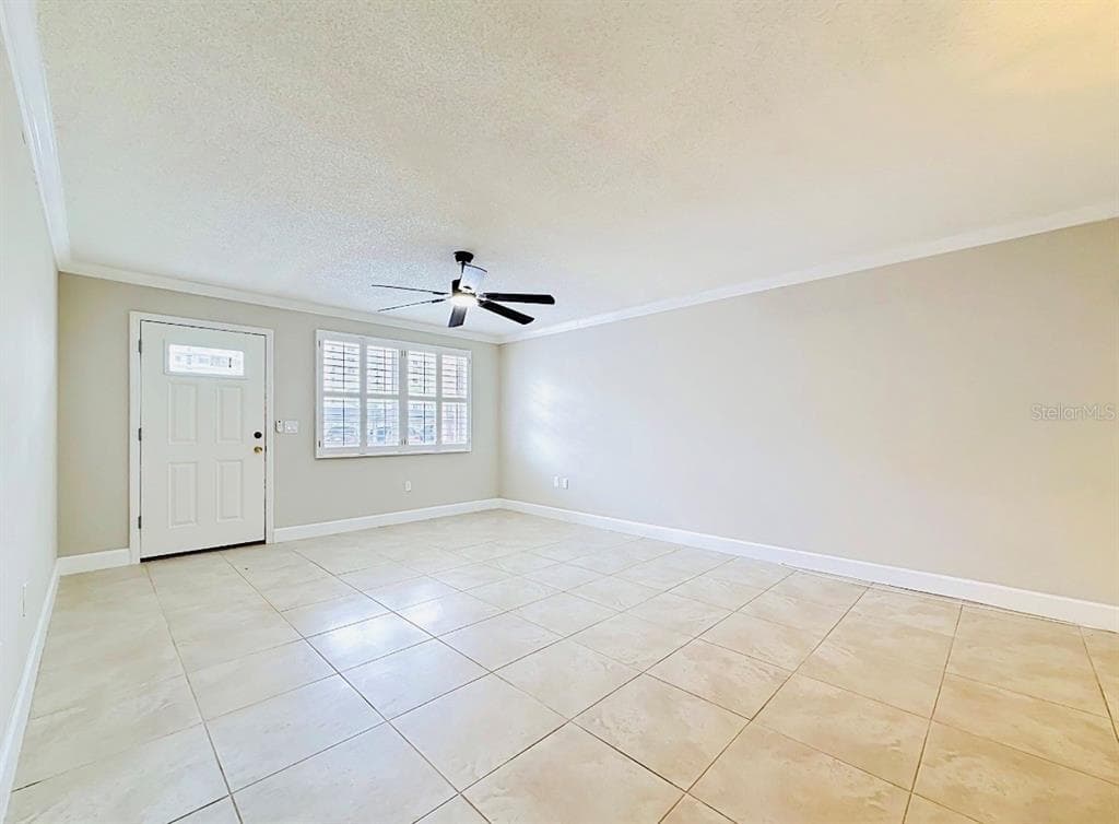 6025 SHORE BOULEVARD S 106 photo 3