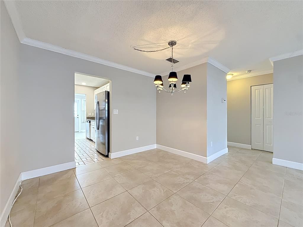 6025 SHORE BOULEVARD S 106 photo 9