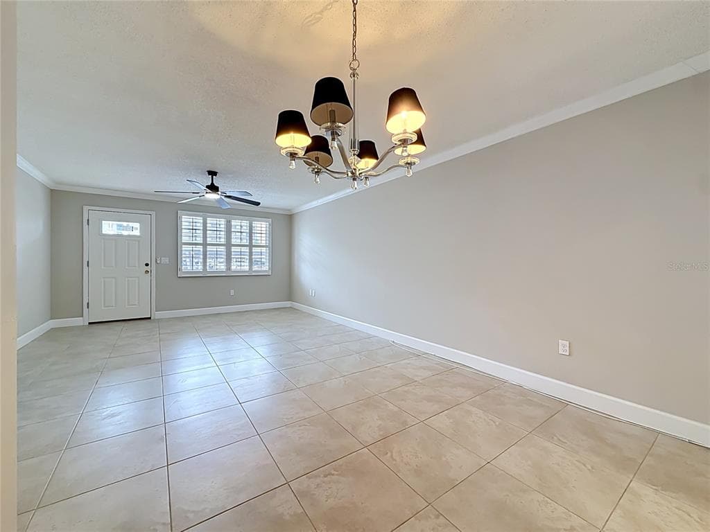 6025 SHORE BOULEVARD S 106 photo 8