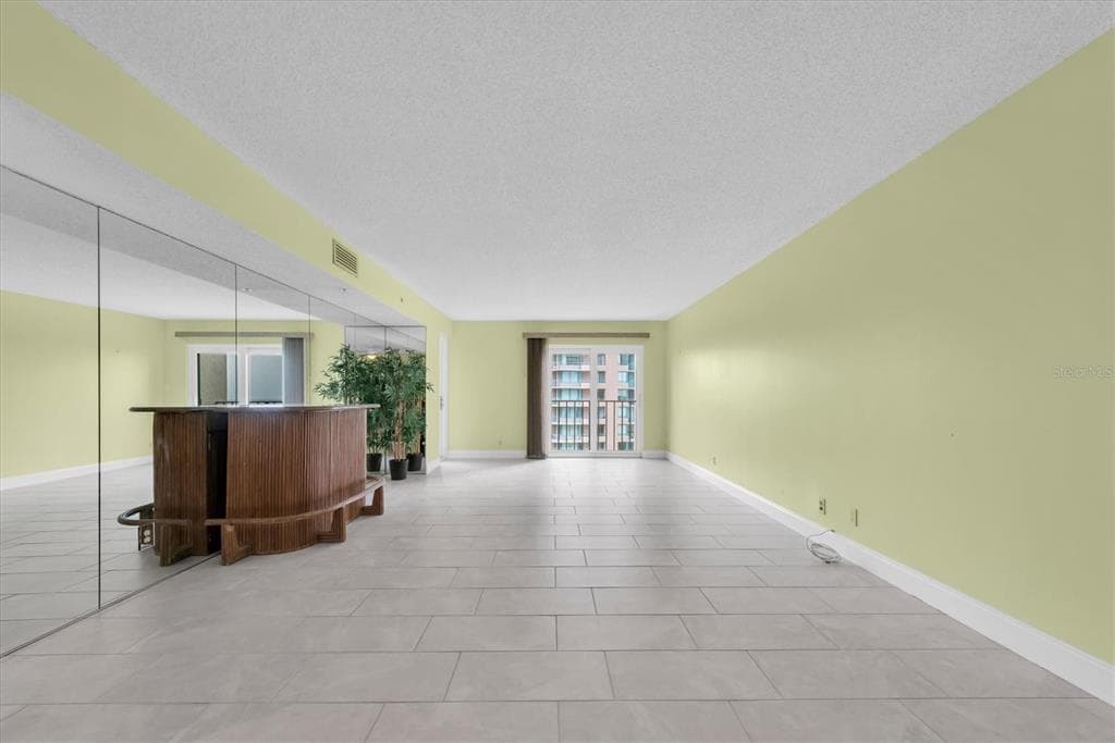 1480 GULF BOULEVARD 712 photo 10