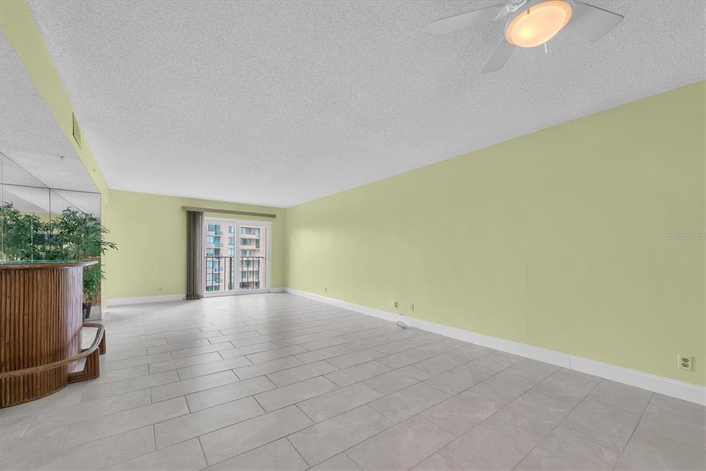 1480 GULF BOULEVARD 712 photo 11