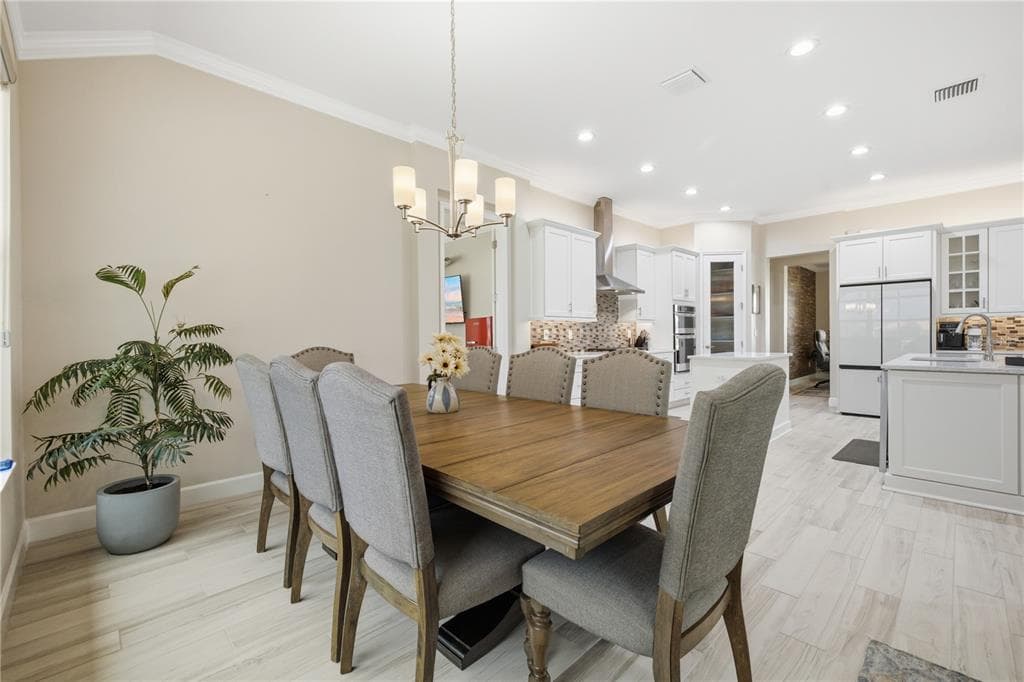5315 SAN REMO CIRCLE photo 21