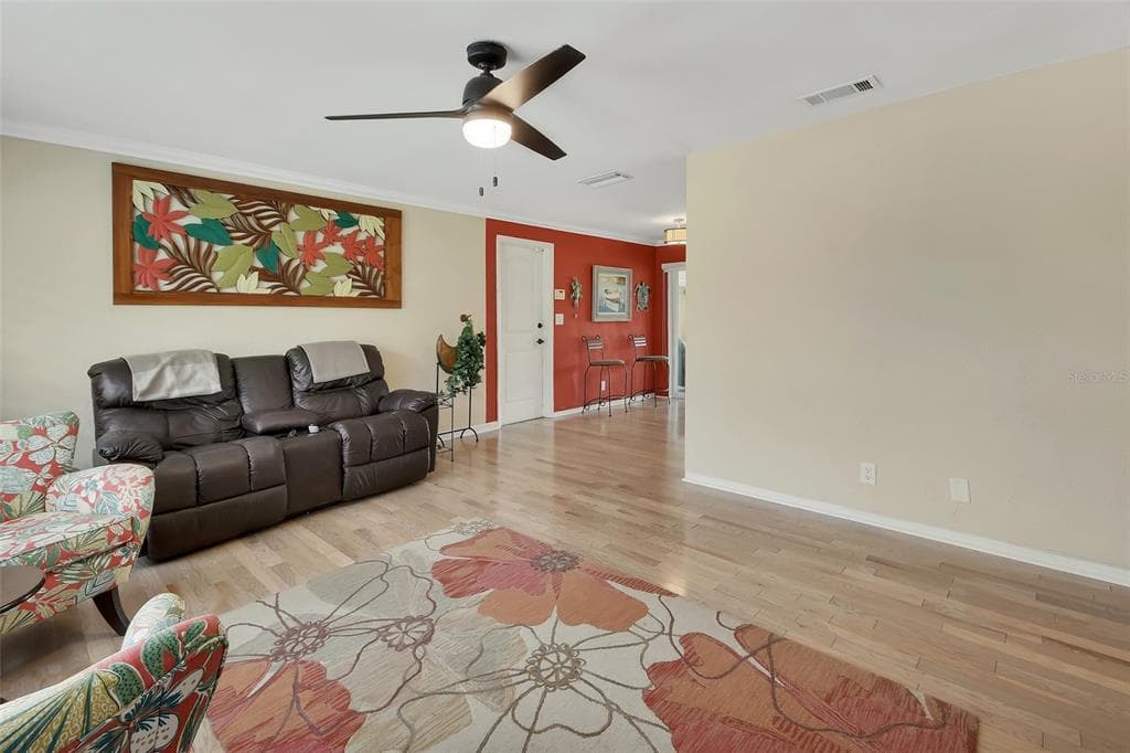 1610 JUNO TRAIL photo 3