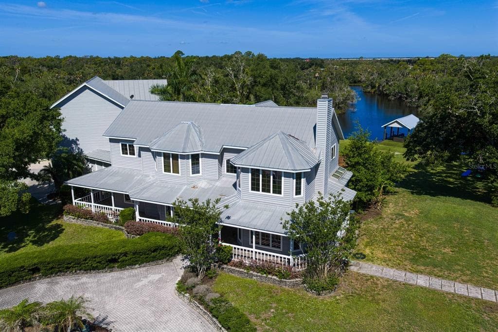 1030 MILL CREEK ROAD photo 2
