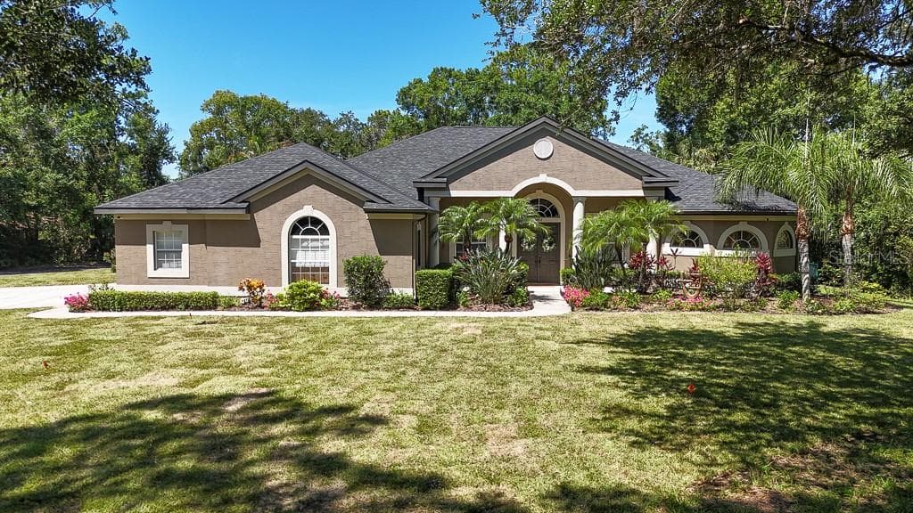 5852 CACHETTE DE RIVIERA COURT 2
