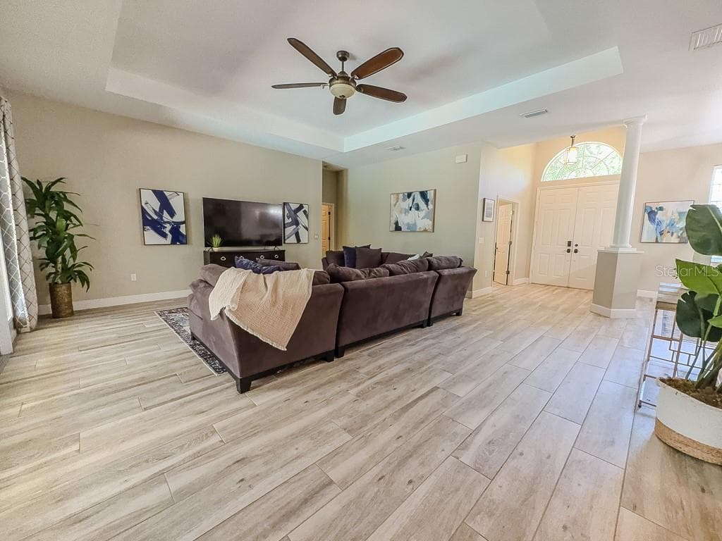 5852 CACHETTE DE RIVIERA COURT photo 18
