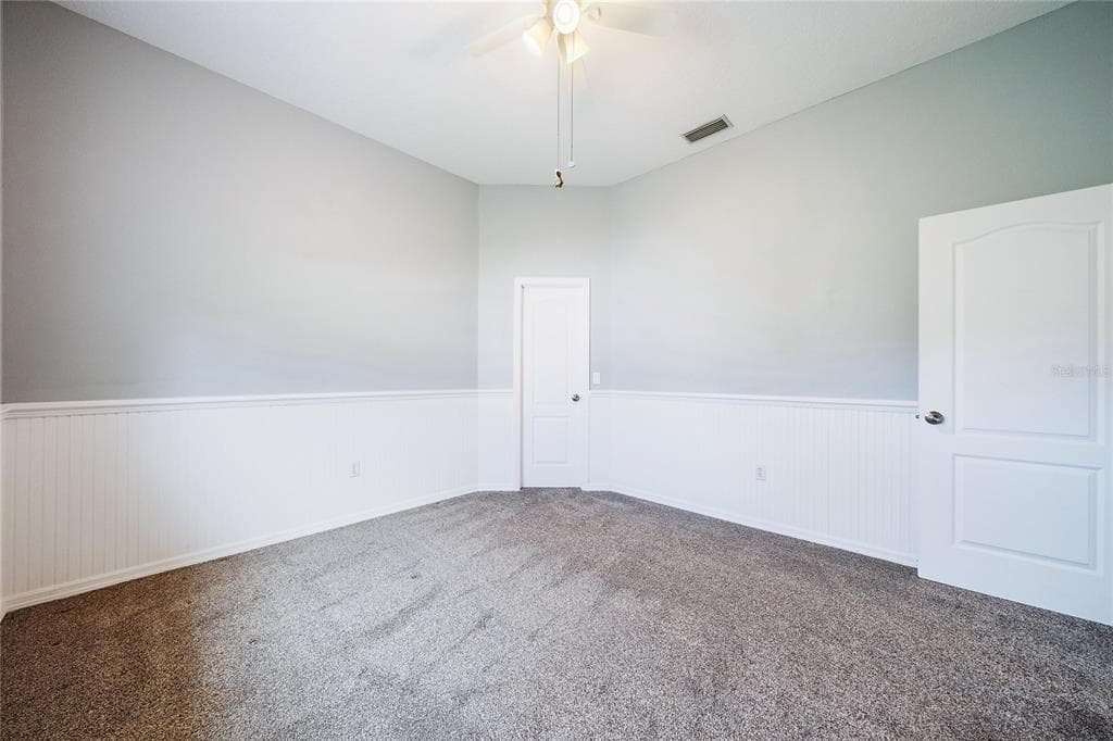 1052 EPPINGER DRIVE photo 15