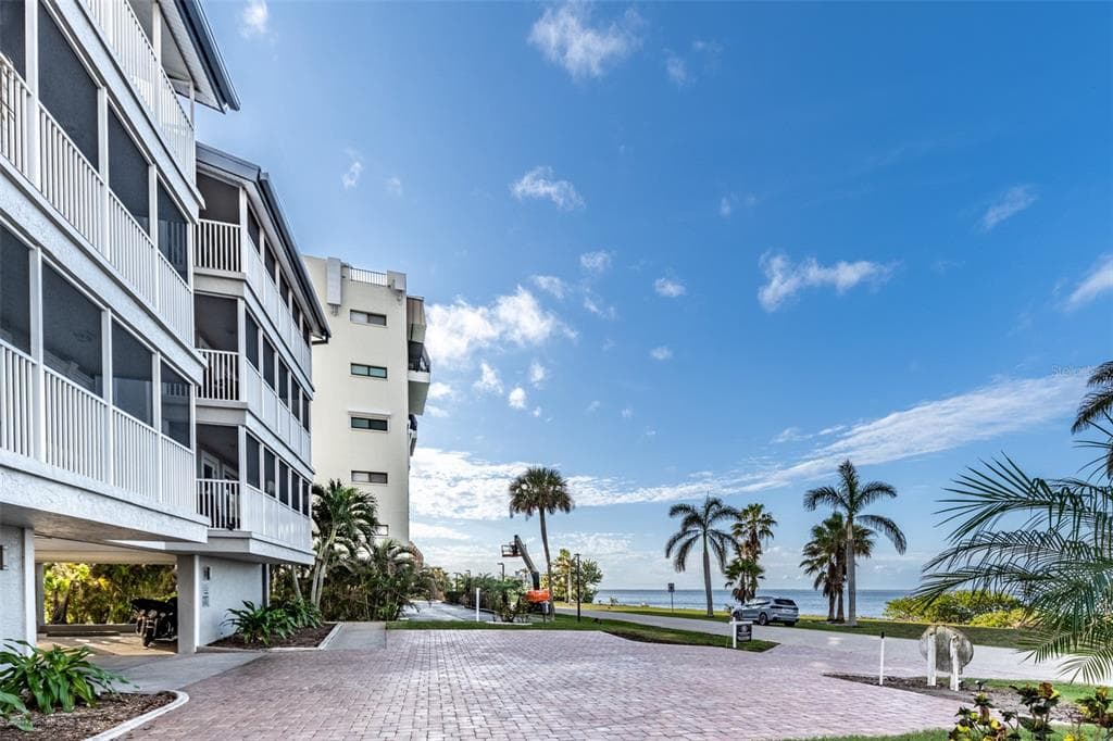 1477 PARK BEACH CIRCLE 11 photo 2