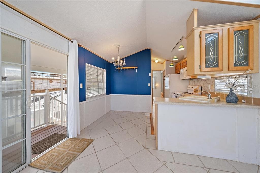 108 BAHIA DRIVE photo 14