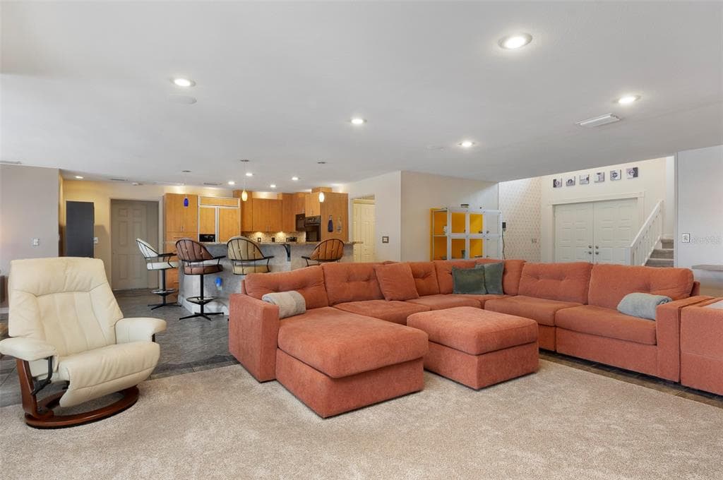 311 S ISLE DRIVE photo 16
