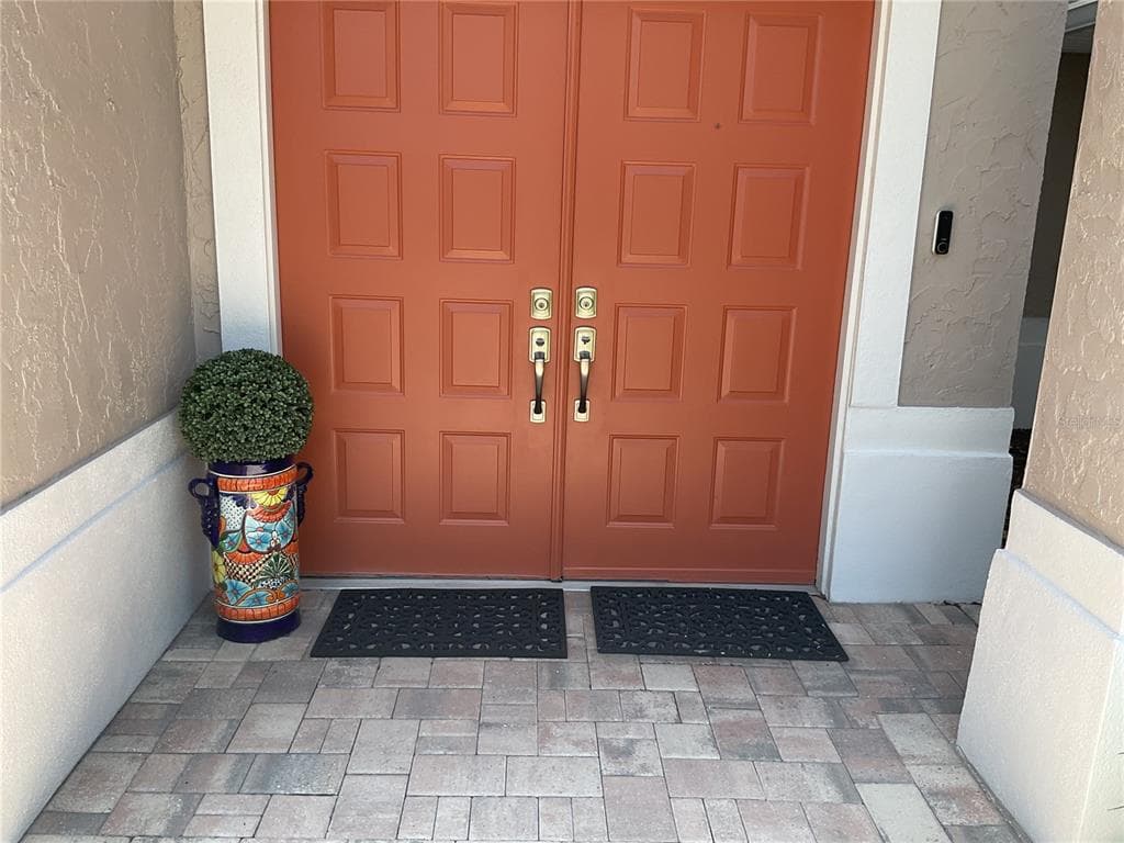 311 S ISLE DRIVE photo 11