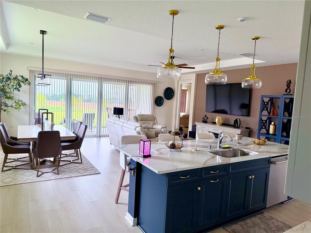 1599 BELLAGIO LOOP photo 14