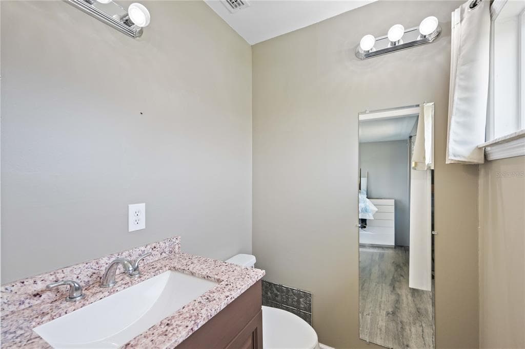 4394 LIBRARY STREET photo 12