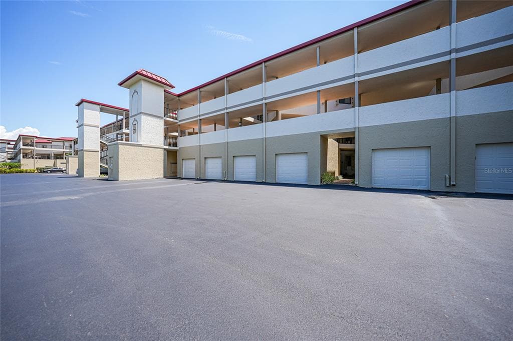 3230 SOUTHSHORE DRIVE 34A photo 2