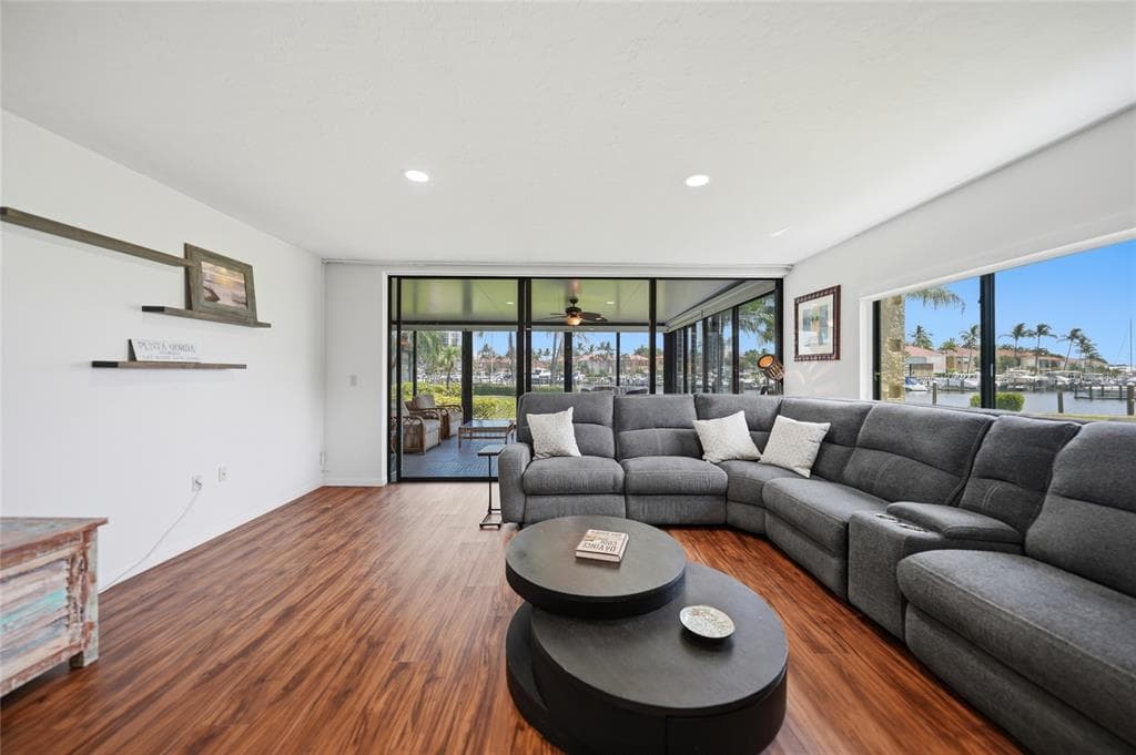 3230 SOUTHSHORE DRIVE 34A photo 17