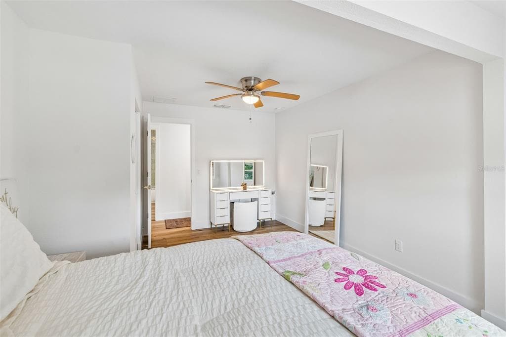 3941 E EDEN ROC CIRCLE photo 20