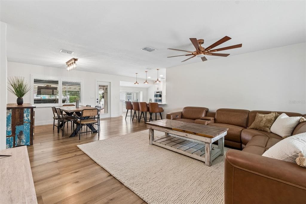 3941 E EDEN ROC CIRCLE photo 8