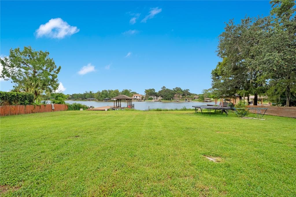 5725 PADGETT CIRCLE photo 22
