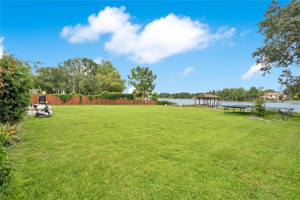 5725 PADGETT CIRCLE photo 21