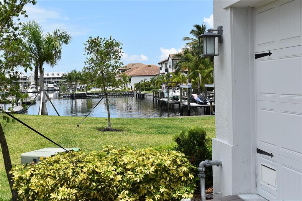 3027 BERMUDA SLOOP CIRCLE photo 3