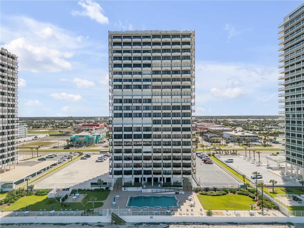 2900 N ATLANTIC AVENUE 2106 photo 5