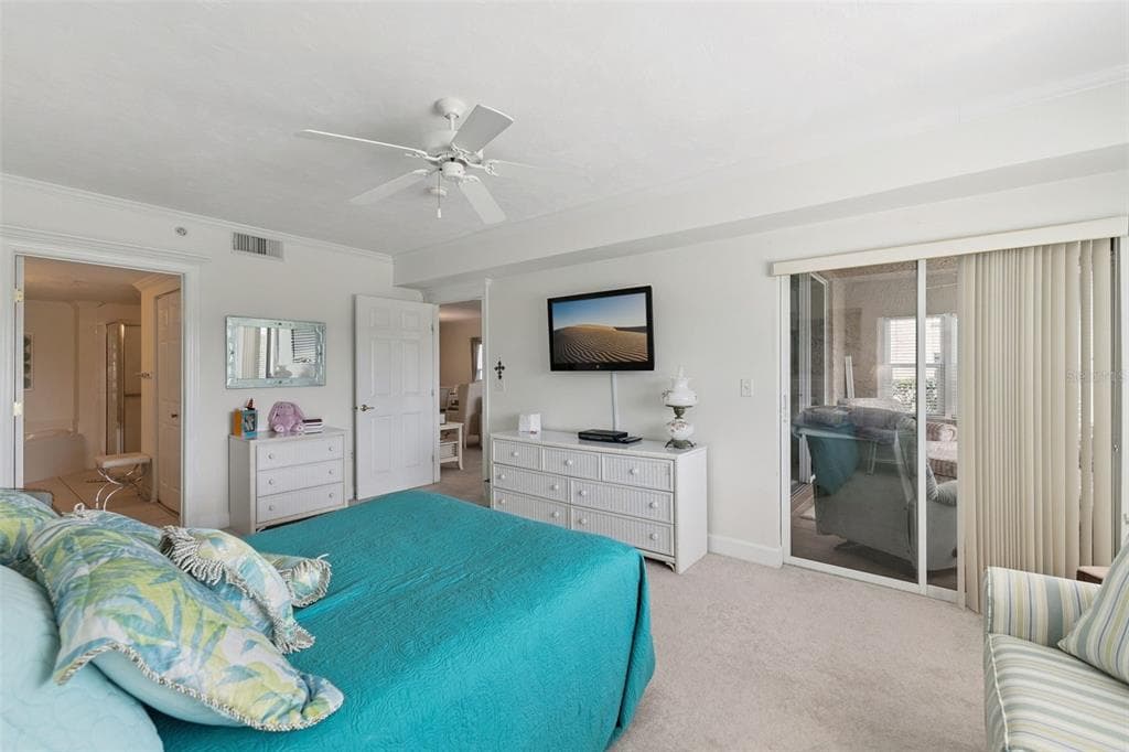 426 BOUCHELLE DRIVE 101 photo 12
