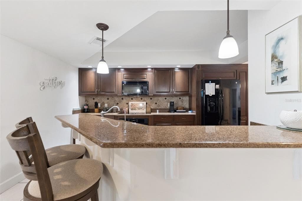 426 BOUCHELLE DRIVE 101 photo 7