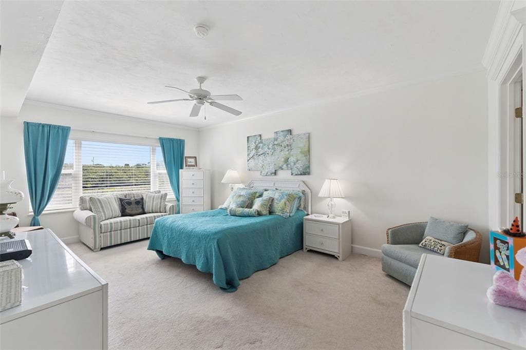 426 BOUCHELLE DRIVE 101 photo 11
