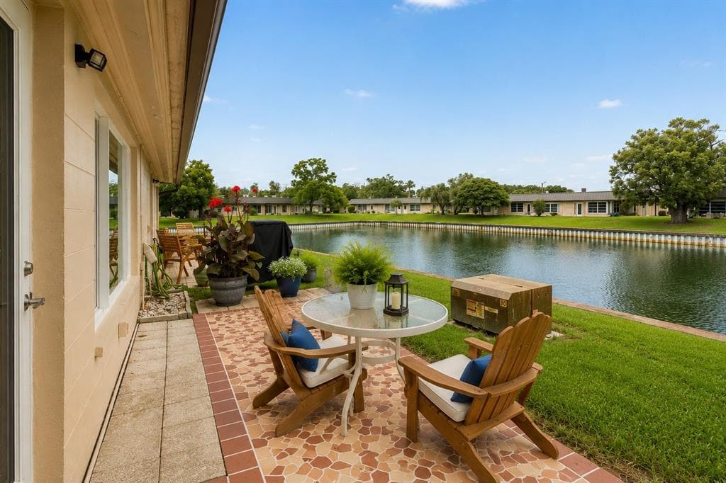 4368 SUMMERSUN DRIVE 4368 photo 12
