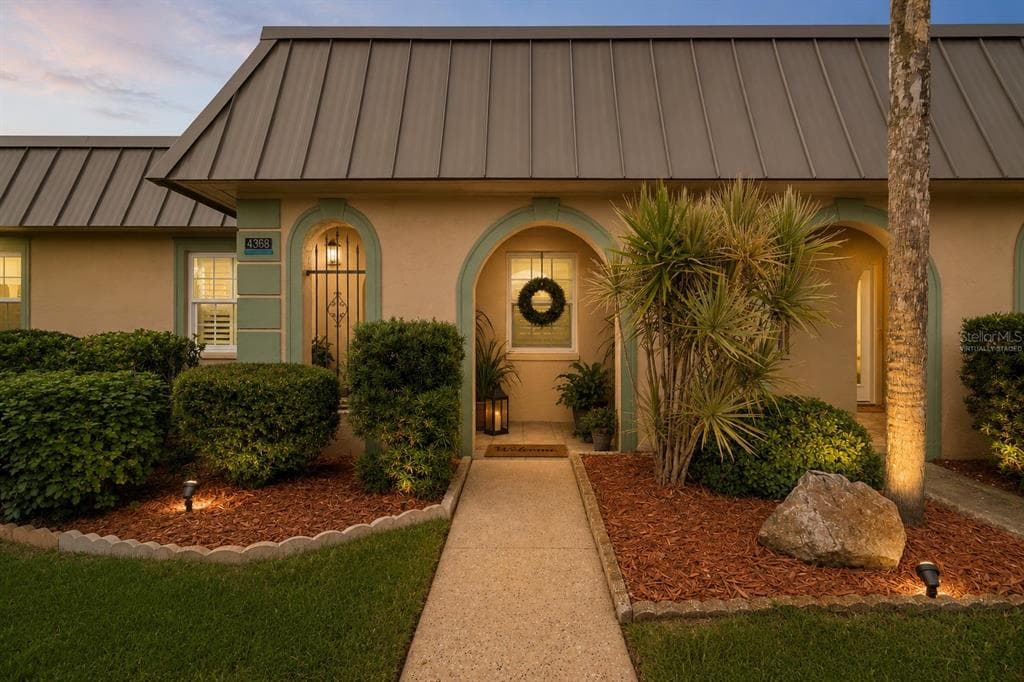 4368 SUMMERSUN DRIVE #4368 1