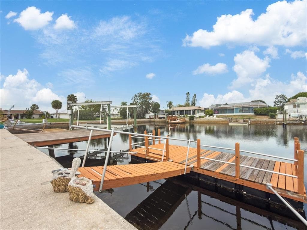 5008 DORY DRIVE 4
