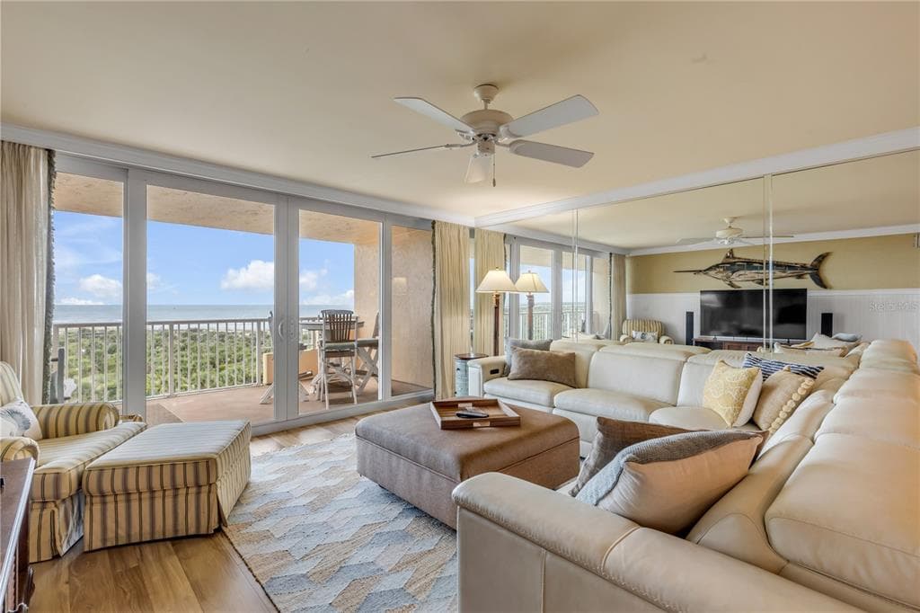 257 MINORCA BEACH WAY 406 photo 14