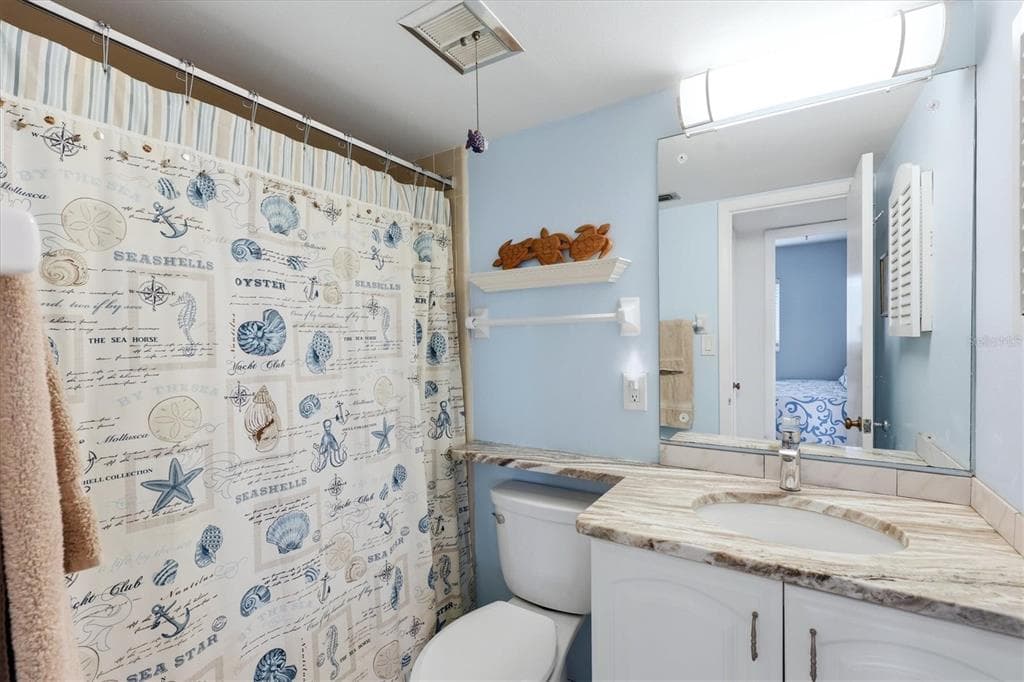 6470 HOLLYWOOD BOULEVARD 208 photo 15