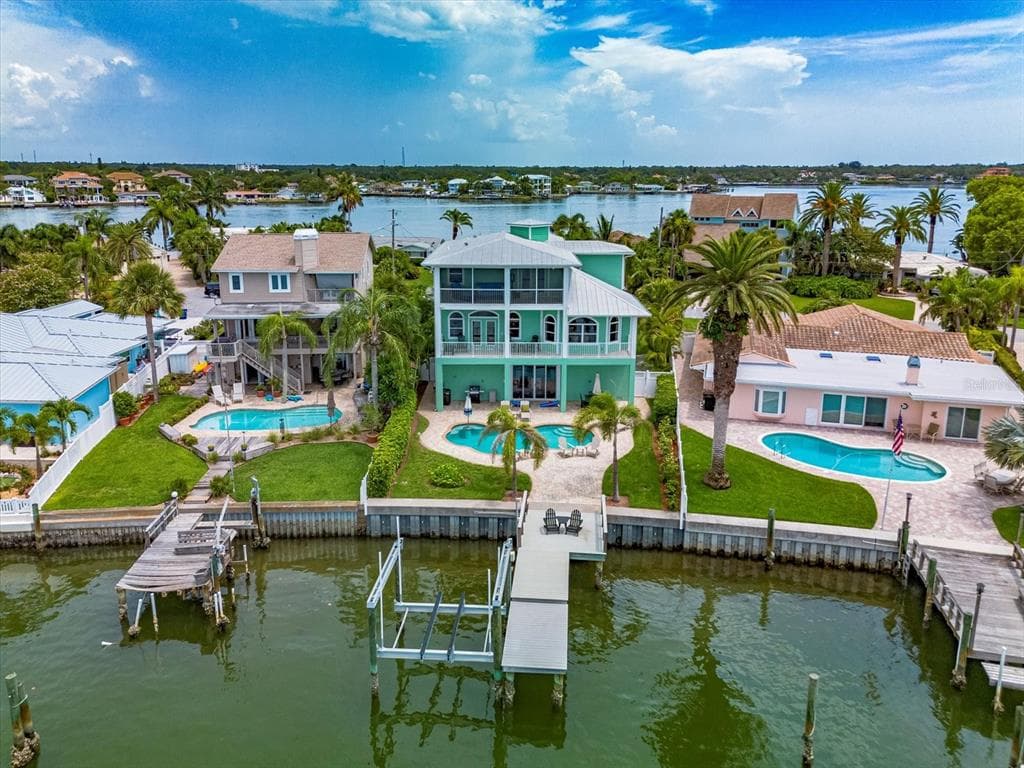 478 S HARBOR DRIVE photo 2