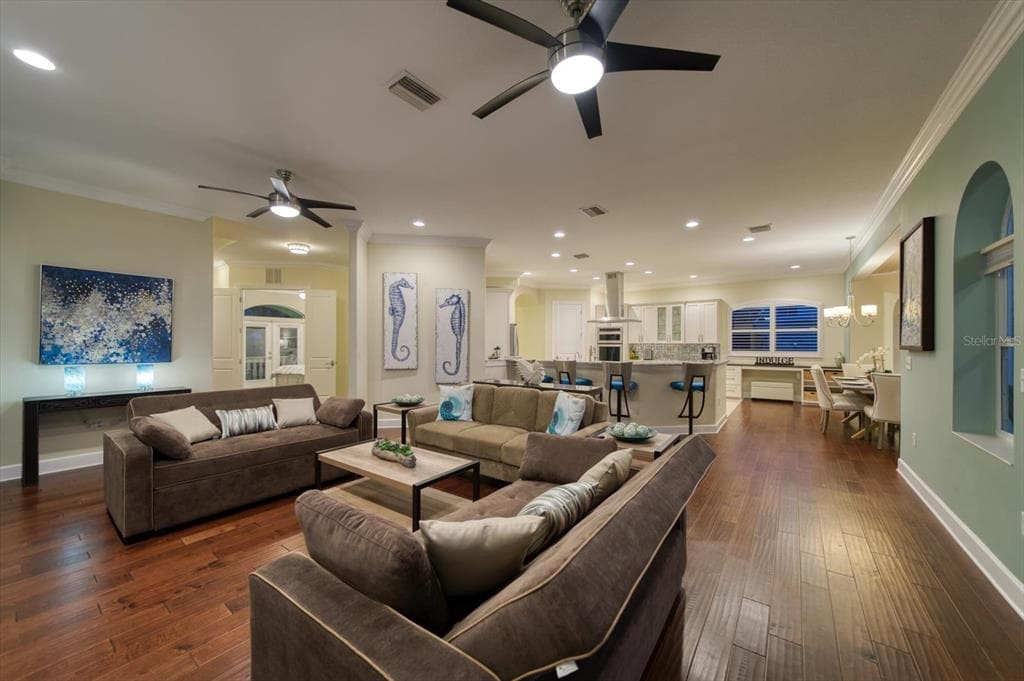 478 S HARBOR DRIVE photo 13