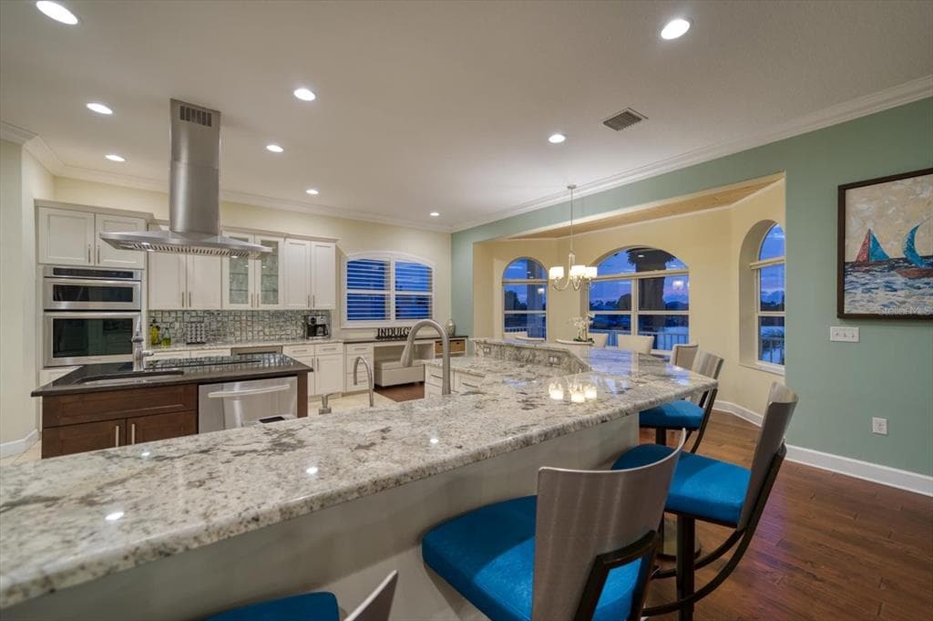 478 S HARBOR DRIVE photo 17