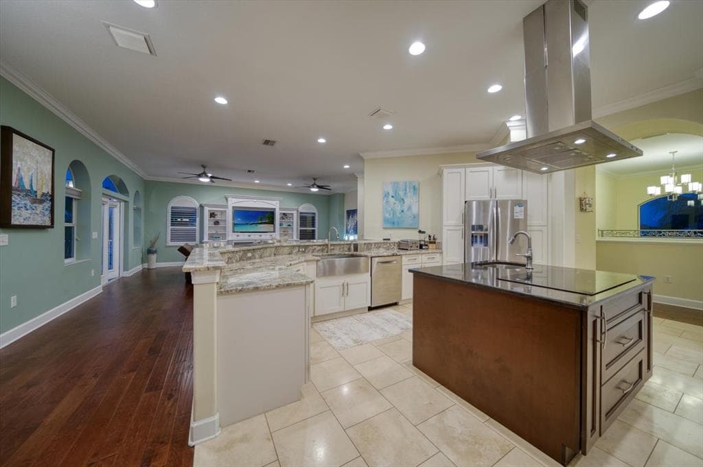 478 S HARBOR DRIVE photo 15