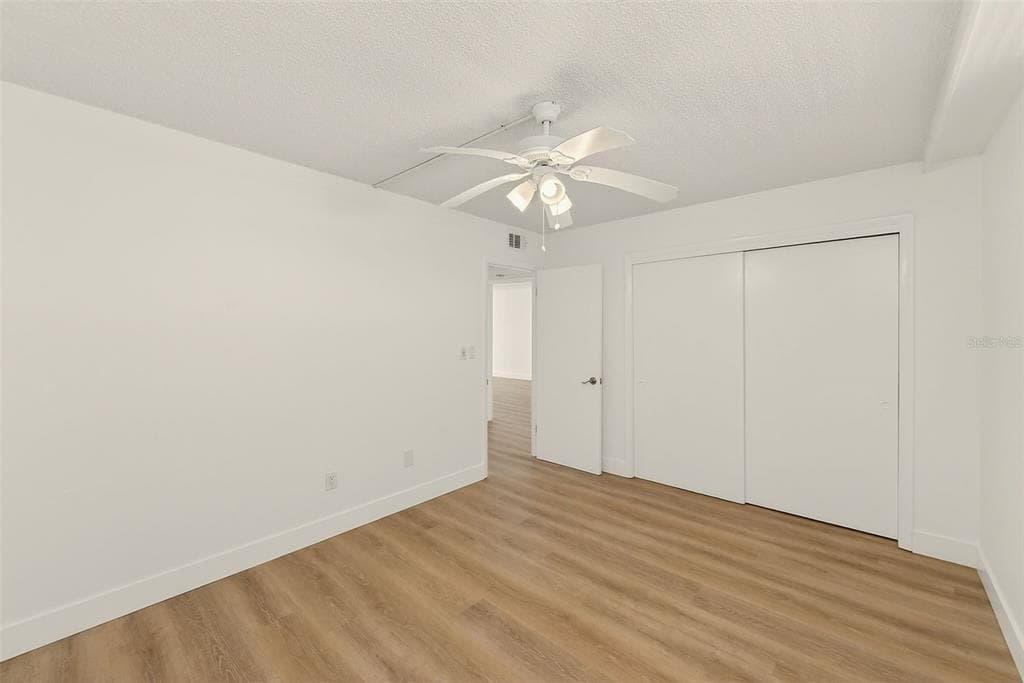 16308 GULF BOULEVARD 103 photo 20