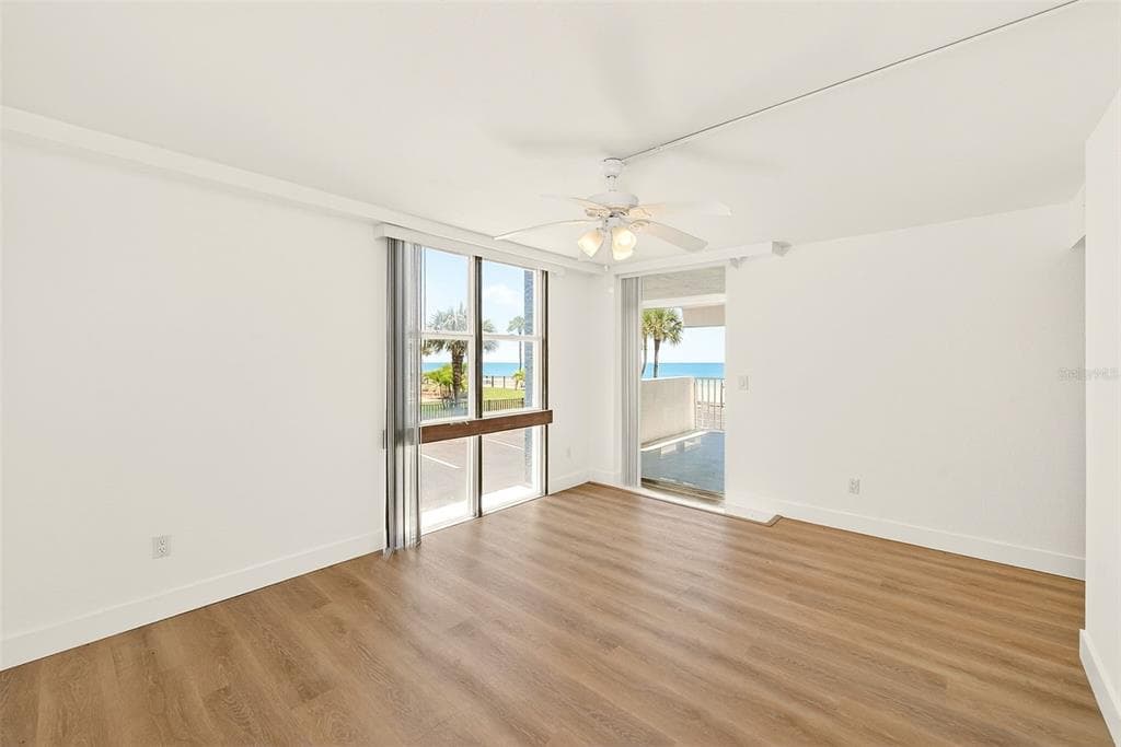 16308 GULF BOULEVARD 103 photo 14