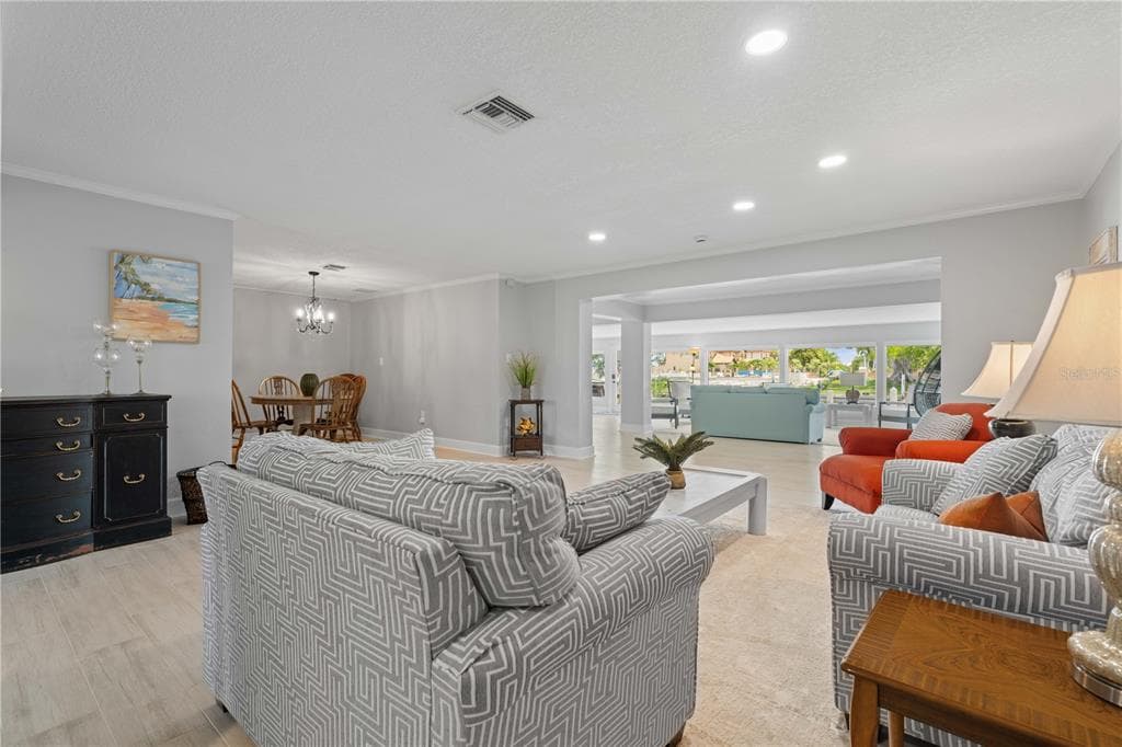 2211 PALM TREE DRIVE photo 24
