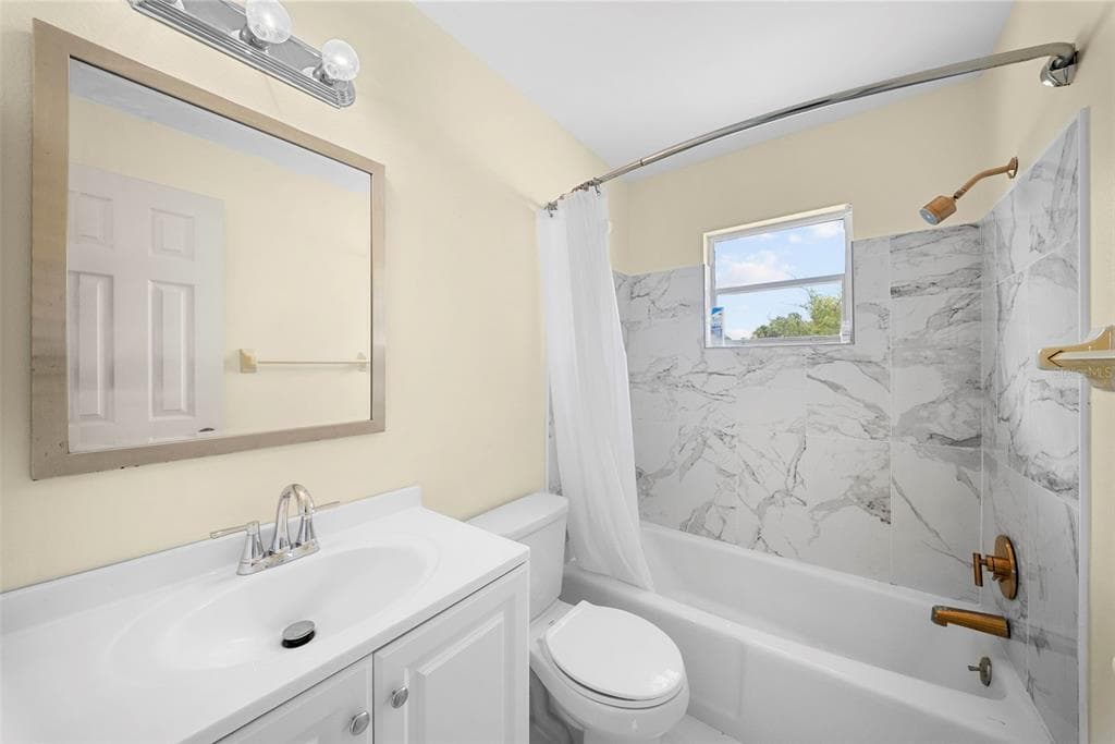 154 DANFORTH DRIVE photo 12