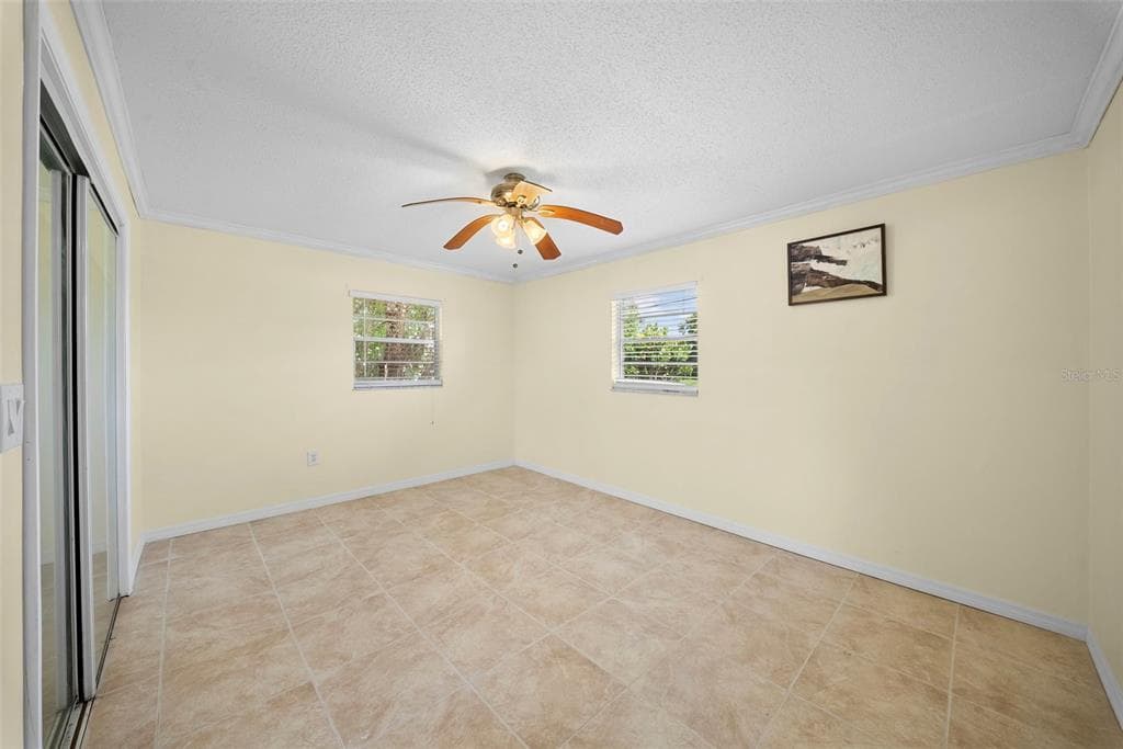 154 DANFORTH DRIVE photo 10