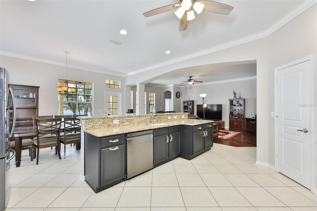 5229 BRIGHTON SHORE DRIVE photo 10