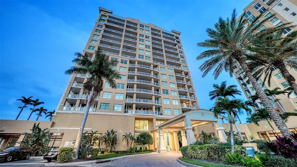 140 RIVIERA DUNES WAY 1204 photo 1