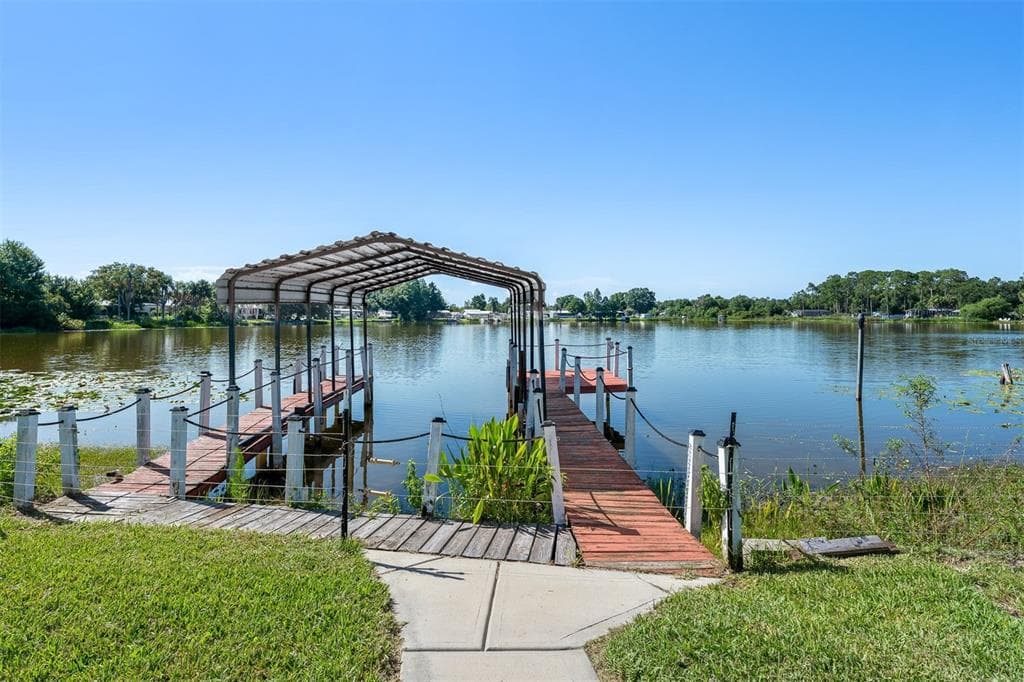 2008 LAKE ELLEN DRIVE 5