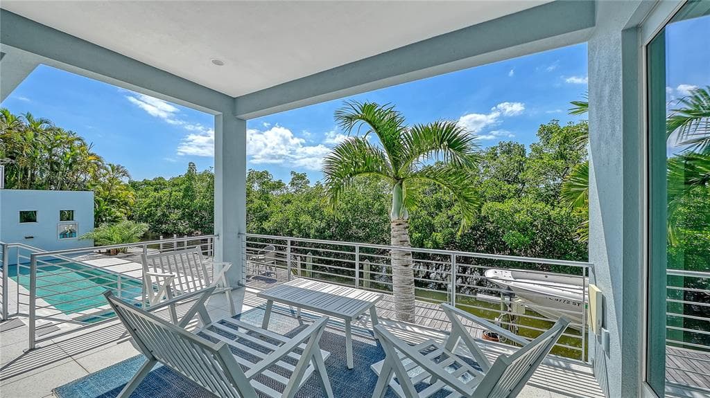 705 JUNGLE QUEEN WAY 1